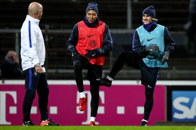 riezmann_mbappe_france.